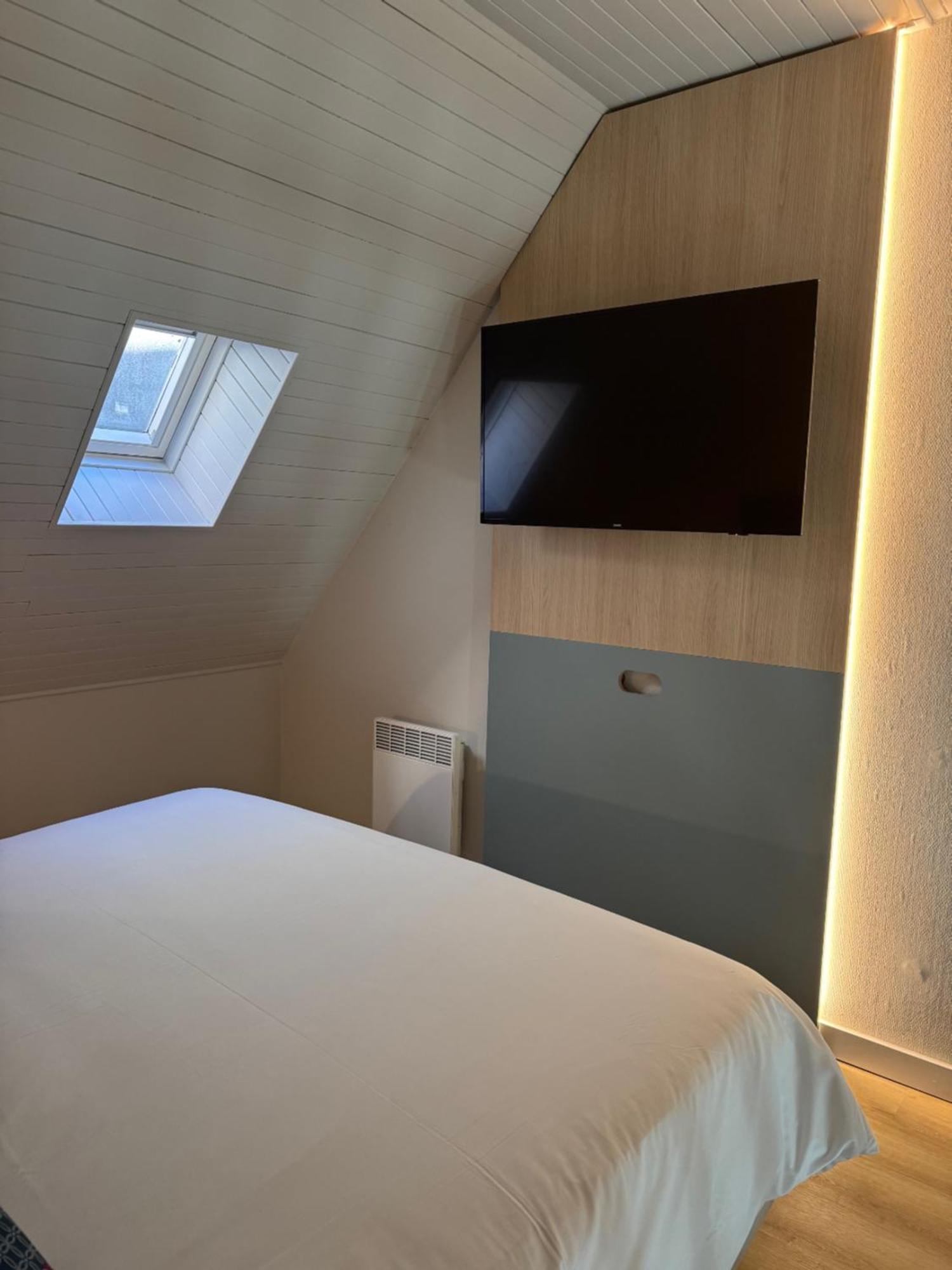 Karaez Hotel - Brithotel Carhaix Экстерьер фото